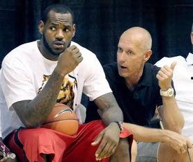 詹姆斯爆料白人视频在线观看,揭秘网络传播背后的隐秘 第2张 詹姆斯爆料白人视频在线观看,揭秘网络传播背后的隐秘 第2张